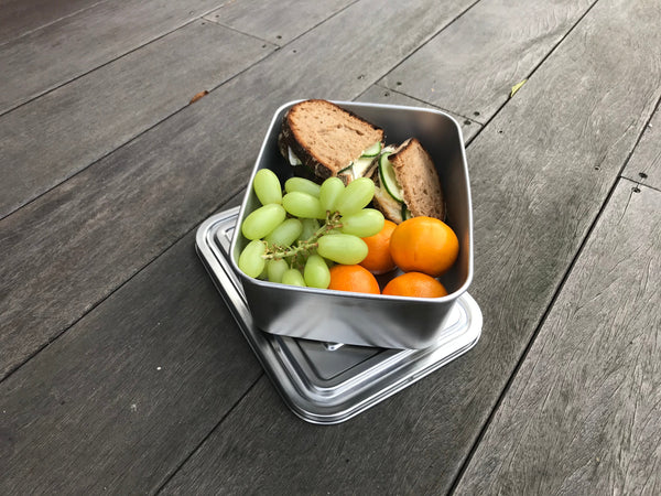 Edelstahl Lunchbox mit Snacks